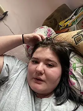 AngelKiras online show from 6, 2, 2026