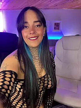 Annie Alicee online show from 1, 3, 2026