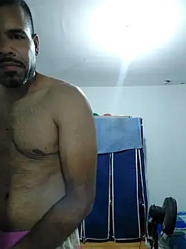 Snapshot of thom_1 chatting on 18, 4, 2026 thom 1 online show from 18, 4, 2026