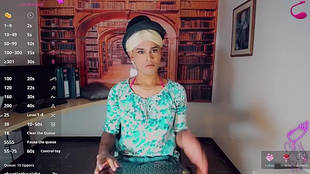 Gata Salvaje   online show from 13, 2, 2026