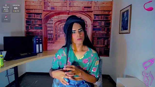 Gata Salvaje   online show from 8, 2, 2026