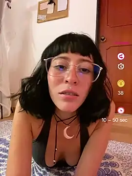Snapshot of Capricornmystic1 chatting on 28, 4, 2026 Capricornmystic1 online show from 28, 4, 2026