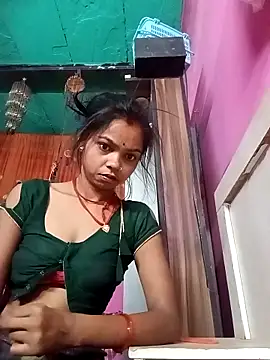 Snapshot of Cut_ikina chatting on 28, 4, 2026 Cut ikina online show from 28, 4, 2026