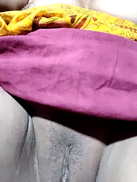 Hot kiran4 online show from 18, 4, 2026