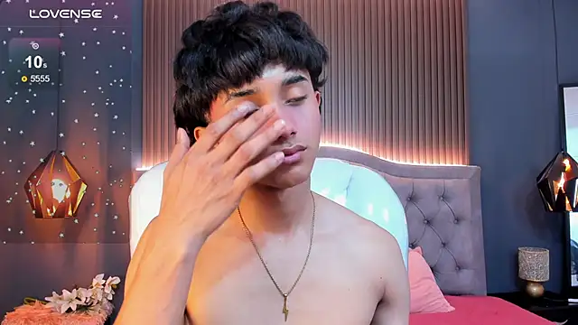 Noa 03 online show from 11, 2, 2026