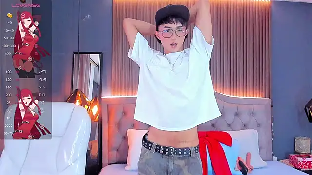 Snapshot of Noa_03 chatting on 10, 6, 2026 Noa 03 online show from 10, 6, 2026