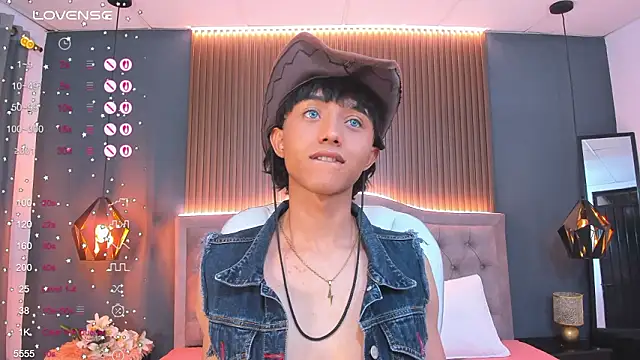 Noa 03 online show from 4, 2, 2026