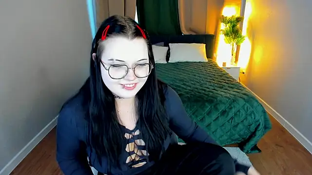 Kira G0ld online show from 17, 3, 2026