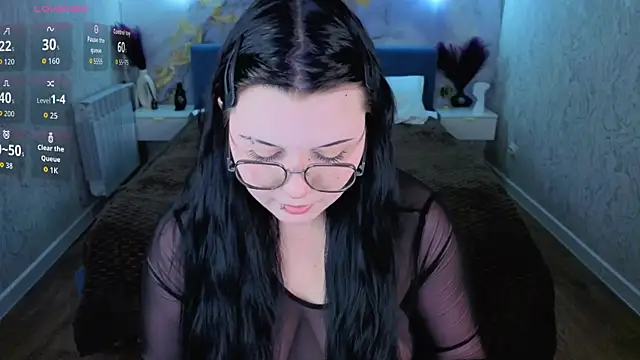Kira G0ld online show from 6, 6, 2026