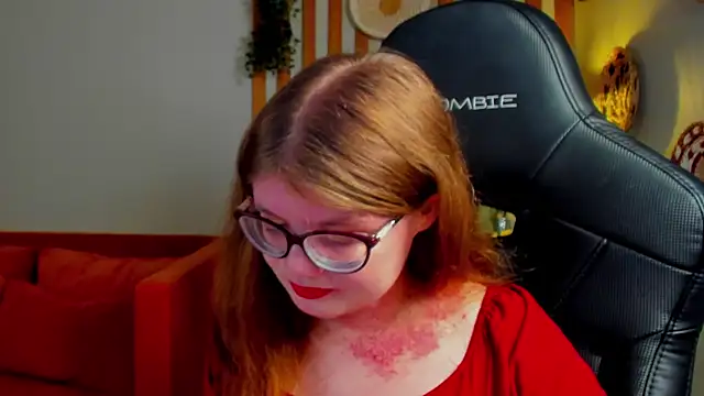 Snapshot of ChloeHalses chatting on 29, 5, 2026 ChloeHalses online show from 29, 5, 2026