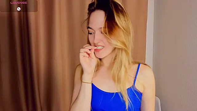 SupakuChan online show from 25, 2, 2026