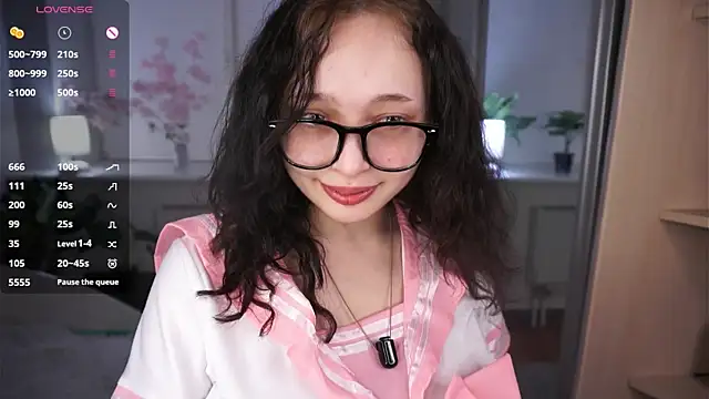 HannaHayles online show from 15, 4, 2026