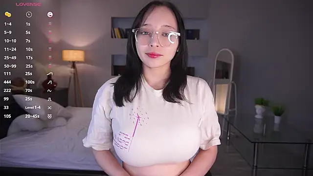 HannaHayles online show from 20, 2, 2026