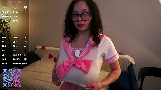 HannaHayles online show from 20, 4, 2026