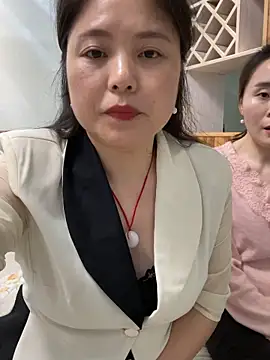 Snapshot of mm47865 chatting on 15, 5, 2026 mm47865 online show from 15, 5, 2026