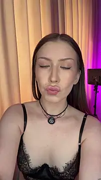 Velvet Hell online show from 18, 4, 2026