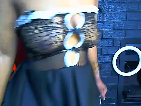 Lindabee34 online show from 15, 2, 2026