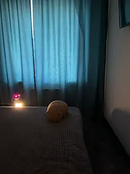 TwinkOliwer online show from 11, 2, 2026