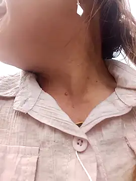 Bigboob pussyxx online show from 3, 3, 2026