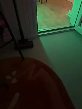 hungryMaya online show from 6, 2, 2026