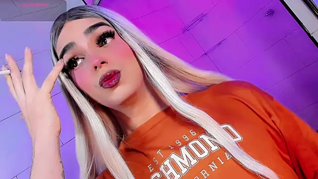 Maddye Fox online show from 25, 6, 2026