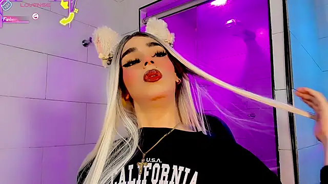 Snapshot of Maddye_Fox chatting on 19, 5, 2026 Maddye Fox online show from 19, 5, 2026