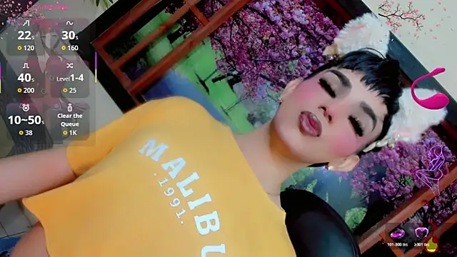 Snapshot of Maddye_Fox chatting on 22, 4, 2026 Maddye Fox online show from 22, 4, 2026
