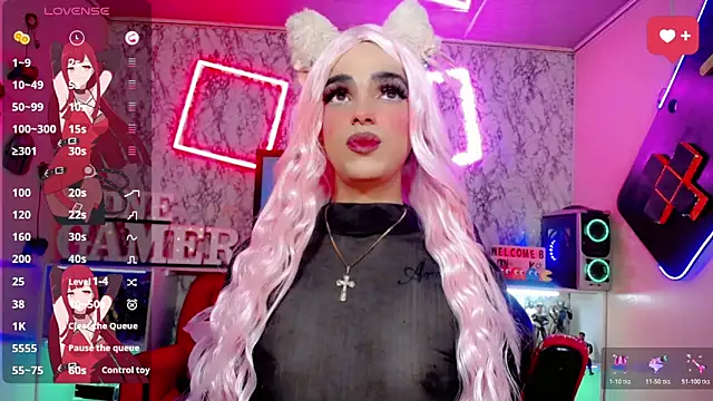 Snapshot of Maddye_Fox chatting on 2, 5, 2026 Maddye Fox online show from 2, 5, 2026