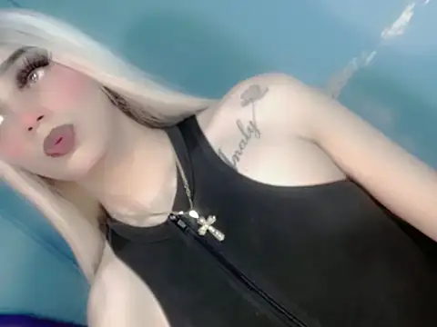 Maddye Fox online show from 4, 7, 2026