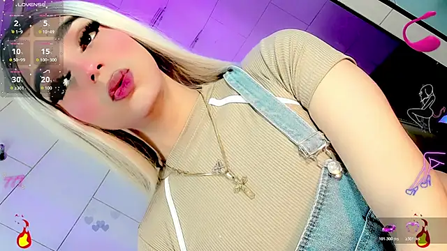 Snapshot of Maddye_Fox chatting on 14, 6, 2026 Maddye Fox online show from 14, 6, 2026