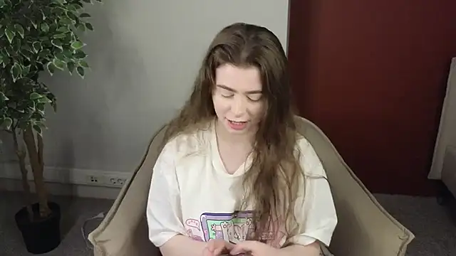 LovingWhisperr online show from 26, 3, 2026