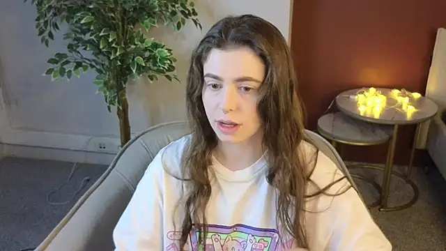 LovingWhisperr online show from 1, 4, 2026