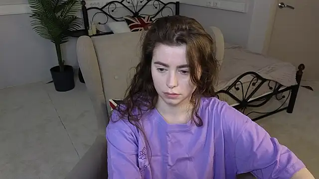 LovingWhisperr online show from 30, 3, 2026