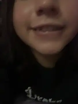 Daniellesins1 online show from 18, 4, 2026