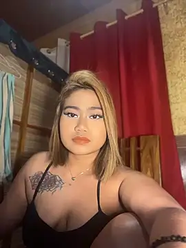 Snapshot of vien_pussy69 chatting on 16, 7, 2026 vien pussy69 online show from 16, 7, 2026