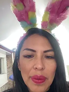 Emma Sanz   online show from 6, 4, 2026