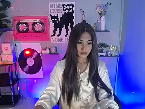 im ur hugecock online show from 9, 4, 2026