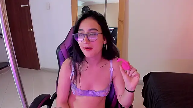 Demon lala online show from 3, 3, 2026