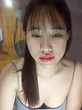 Yui-Ch1682 online show from 23, 2, 2026