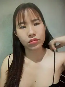 Yui-Ch1682 online show from 6, 2, 2026