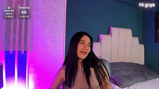 Adrienne   online show from 20, 4, 2026