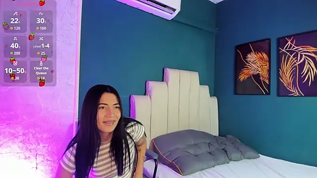 Adrienne   online show from 19, 4, 2026