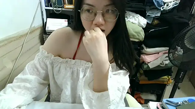 xiaoxiaowan11 online show from 27, 3, 2026