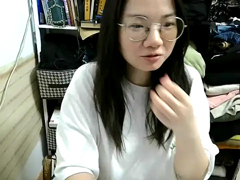 xiaoxiaowan11 online show from 7, 3, 2026
