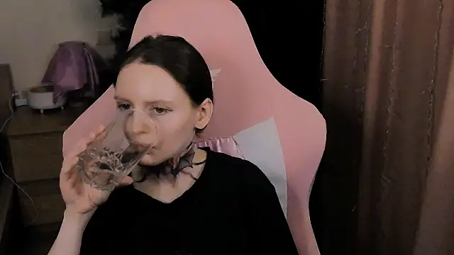 Onyxix online show from 28, 2, 2026