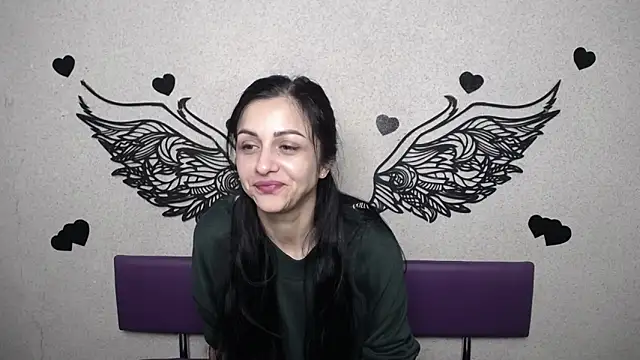 EvaClarkk online show from 4, 4, 2026