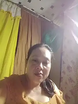 May Bombs online show from 19, 2, 2026