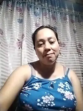 May Bombs online show from 18, 2, 2026