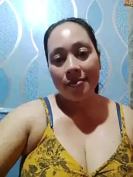 May Bombs online show from 11, 4, 2026