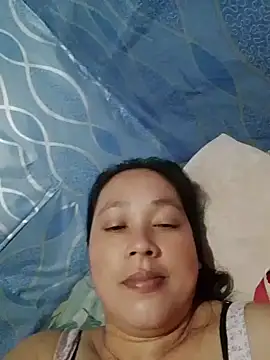 May Bombs online show from 1, 4, 2026